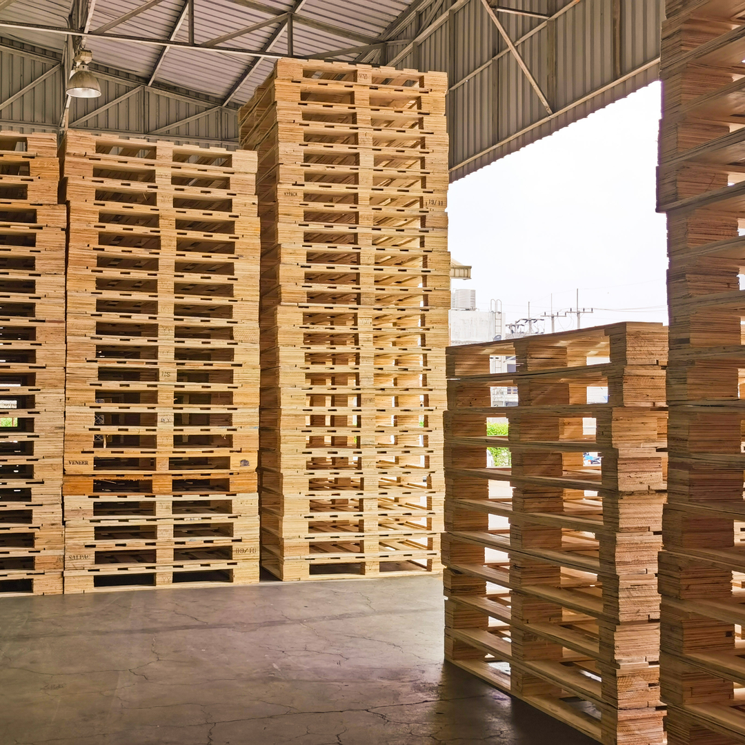 Tips for Pallet Stacking All Warehouse Workers Need to Know